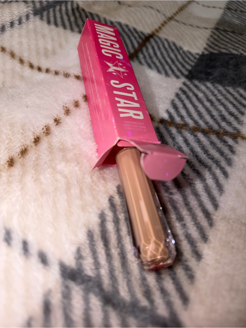 Magic Star Jeffree Star Concealer- C9.5